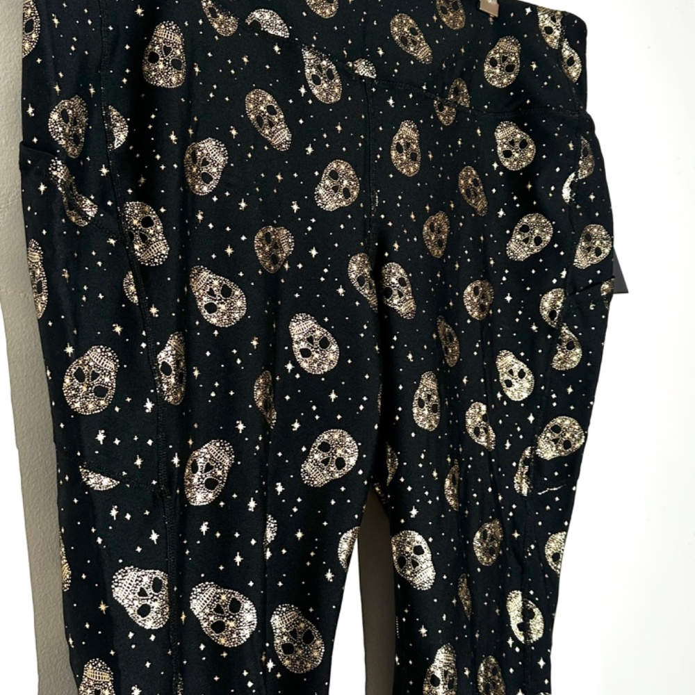 Torrid Activewear Leggings - Picture 2 of 3